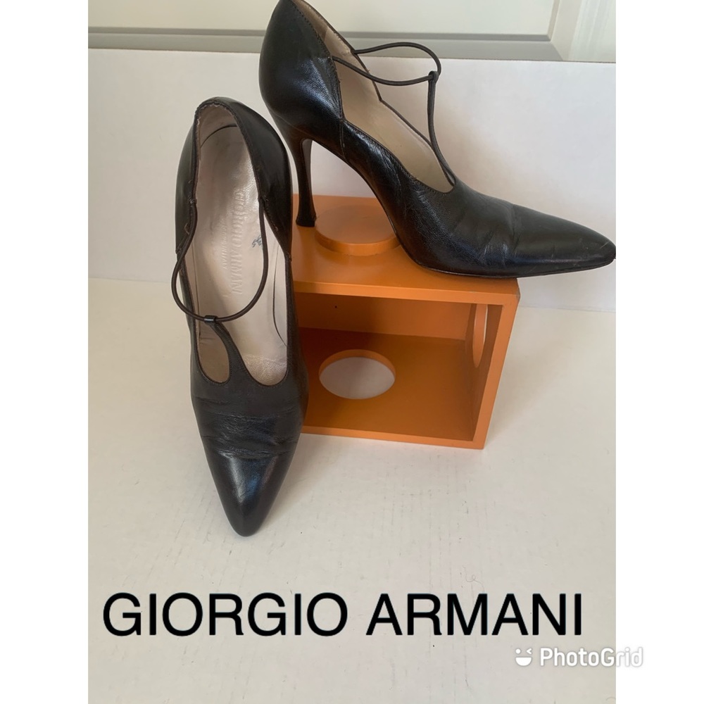 Couture Vintage GIORGIO ARMANI Brown T-Strap Pumps Shoes 38.5 made in Italy